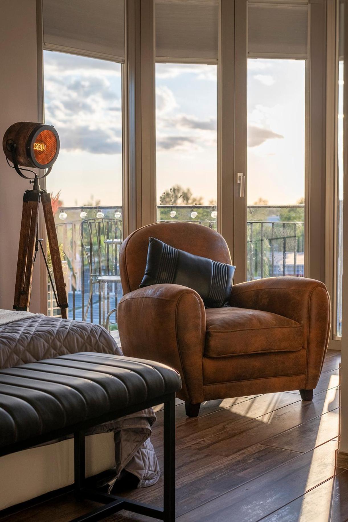 Pi'S Apartments Comfort & Chill San Nicola La Strada Exterior photo